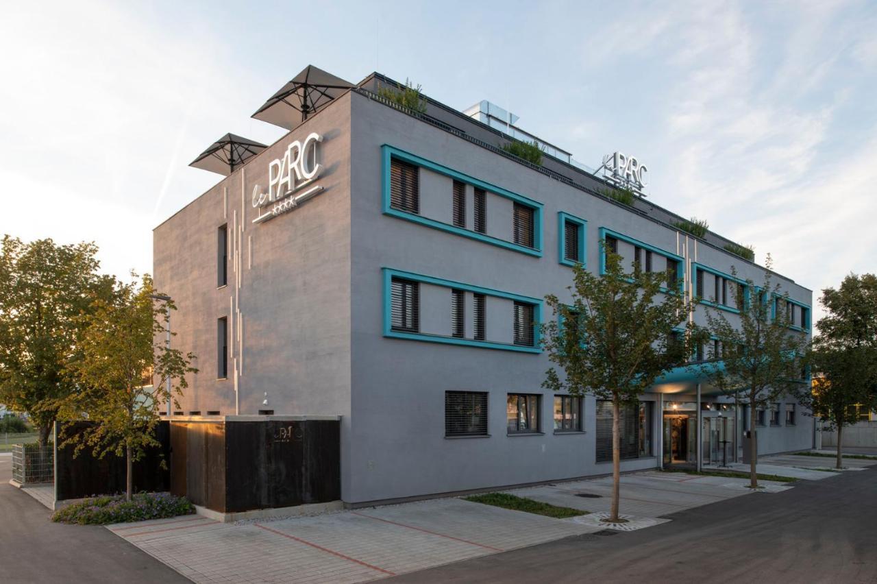 Hotel Le Parc Wiener Neustadt Exterior foto